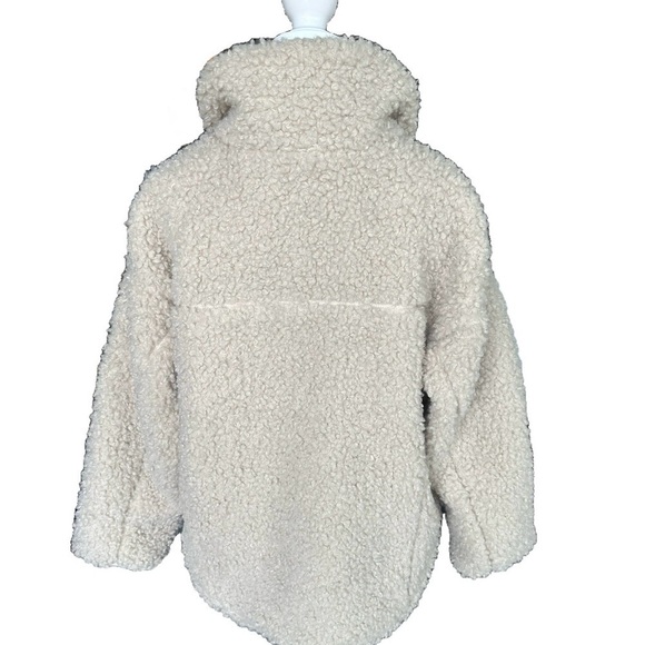 Pre-loved Urban Outfitters small jacket. - Picture 3 of 3